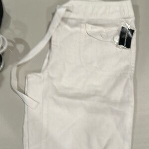 INC CROPPED PANTS